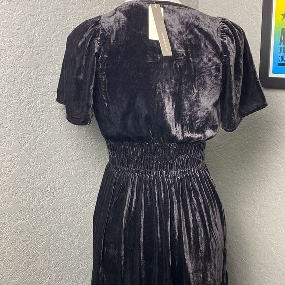 NWT Anthropologie Somerset Gray Tiered v neck velvet maxi dress XXS - Picture 9 of 14